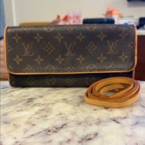 LOUIS VUITTON Monogram Pochette Twin GM Shoulder Bag